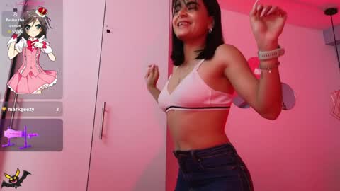 Snapshot of bella_thix chatting on 12-04-24, 03:04 Bella online show from 12-04-24, 03:04