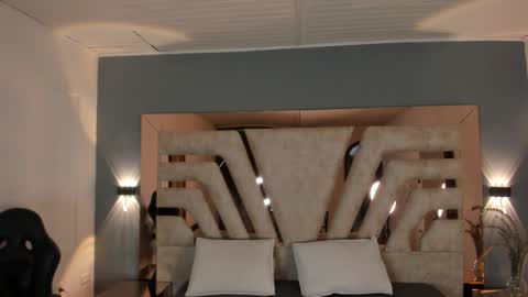 Snapshot of bellaboobs_ chatting on 01-18-26, 10:13 bellaboobs_ online show from 01-18-26, 10:13