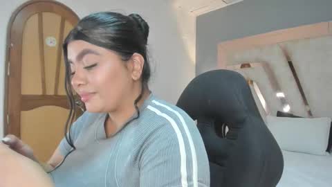 Snapshot of bellaboobs_ chatting on 03-02-26, 07:21 bellaboobs_ online show from 03-02-26, 07:21