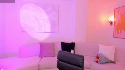  Bella C  online show from 03-09-25, 06:32