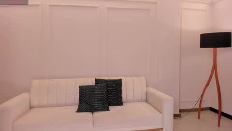  Bella C  online show from 03-10-25, 06:45