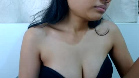 bellacrystall online show from 07-12-26, 10:28