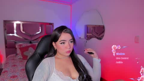 Snapshot of belladiamond18 chatting on 02-06-25, 02:22 TELL ME GODDESS NEXT Transmission 01122024 9PM TO 4AMColombian hour THANKS Follow me online show from 02-06-25, 02:22