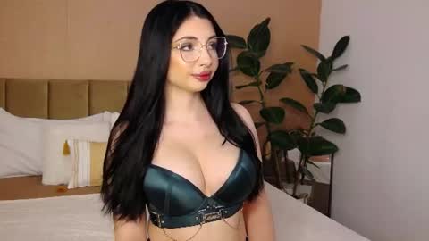 Diana online show from 06-22-26, 06:54