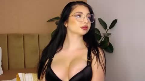 Diana online show from 07-17-26, 09:27