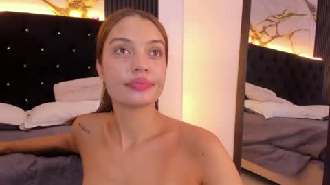 BELLA online show from 06-26-26, 01:37