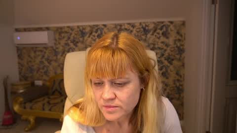 Bella online show from 04-03-26, 01:09