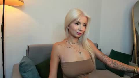 Bella online show from 07-09-26, 07:34