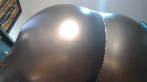 Camille  online show from 01-09-25, 02:11