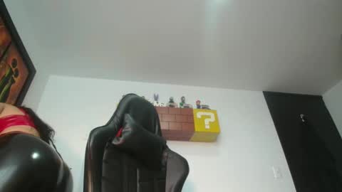 Camille  online show from 01-25-25, 10:18