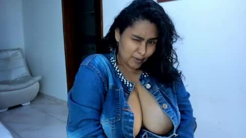 Bella Nix big tits online show from 04-29-26, 11:14