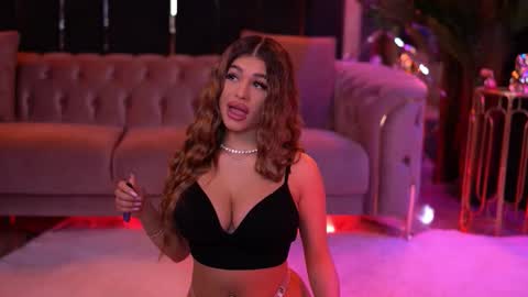 Bella online show from 02-23-26, 06:49