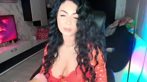 Snapshot of bellanoirsxs chatting on 05-13-26, 07:33 Bellanoirsxs online show from 05-13-26, 07:33