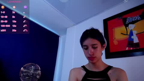 Snapshot of bellaodisea chatting on 01-18-25, 09:13 online show from 01-18-25, 09:13
