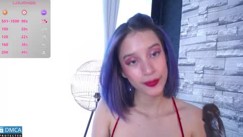 Snapshot of bellaodisea chatting on 02-12-25, 06:09 online show from 02-12-25, 06:09