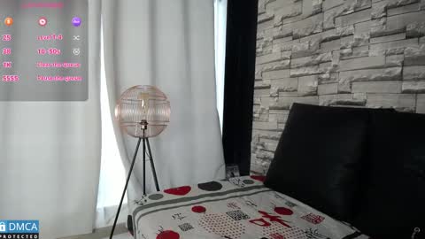 Snapshot of bellaodisea chatting on 02-13-25, 04:17 online show from 02-13-25, 04:17