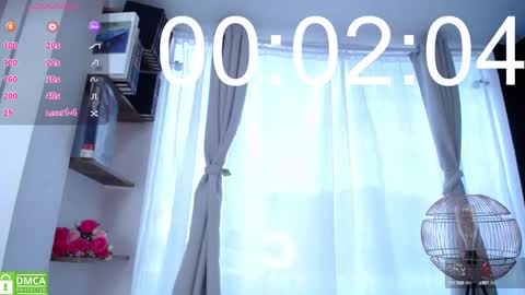 Snapshot of bellaodisea chatting on 02-15-25, 04:23 online show from 02-15-25, 04:23