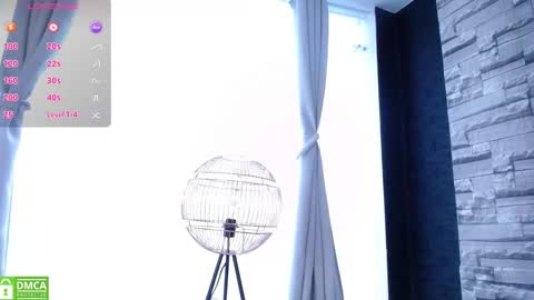 Snapshot of bellaodisea chatting on 02-15-25, 07:28 online show from 02-15-25, 07:28