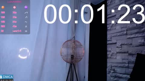 Snapshot of bellaodisea chatting on 02-17-25, 07:21 online show from 02-17-25, 07:21