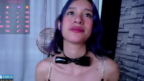 Snapshot of bellaodisea chatting on 02-20-25, 09:53 online show from 02-20-25, 09:53
