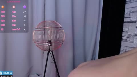 Snapshot of bellaodisea chatting on 03-05-25, 01:21 online show from 03-05-25, 01:21