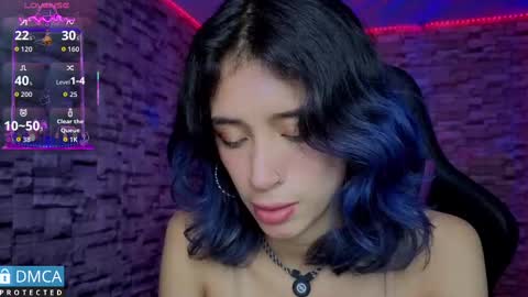 Snapshot of bellaodisea chatting on 09-25-25, 08:45 online show from 09-25-25, 08:45