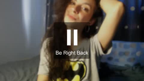 Snapshot of bellaqueen0701 chatting on 02-07-25, 11:01 bellaqueen0701 online show from 02-07-25, 11:01
