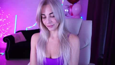 Bella online show from 02-17-26, 02:46