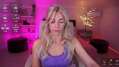 Bella online show from 04-28-26, 06:40