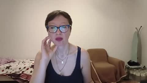 Emma online show from 06-06-26, 07:07