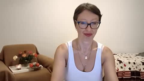 Emma online show from 07-18-26, 07:17