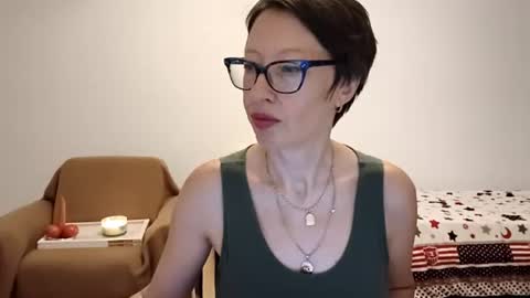 Emma online show from 07-24-26, 07:12