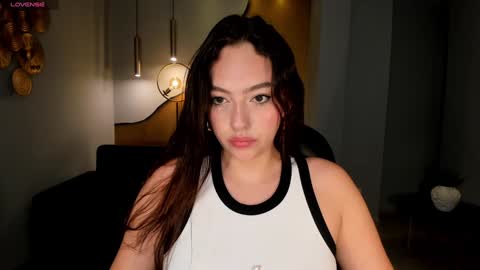 Snapshot of bellarosex1 chatting on 12-11-24, 03:24 Bella Rose online show from 12-11-24, 03:24