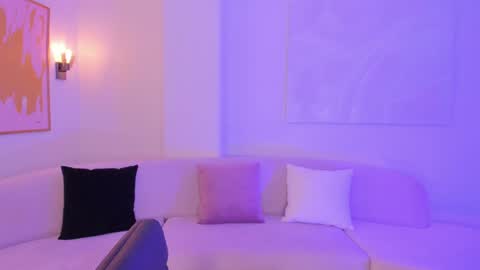 Snapshot of bellarosex1 chatting on 02-06-25, 06:40 Bella Rose online show from 02-06-25, 06:40