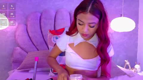 BellaSanderrs online show from 07-31-26, 11:09