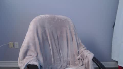 Snapshot of bellastar84 chatting on 02-20-25, 03:30 Starr40 online show from 02-20-25, 03:30