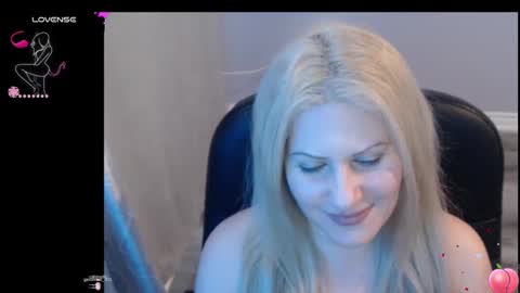 Snapshot of bellastar84 chatting on 03-05-25, 04:02 Starr40 online show from 03-05-25, 04:02