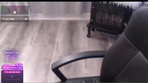 Snapshot of bellastar84 chatting on 03-07-25, 03:18 Starr40 online show from 03-07-25, 03:18