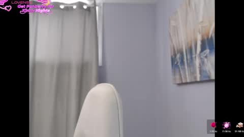 Snapshot of bellastar84 chatting on 11-27-25, 02:08 Starr40 online show from 11-27-25, 02:08