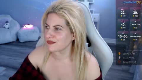 Snapshot of bellastar84 chatting on 01-31-26, 07:11 Starr40 online show from 01-31-26, 07:11