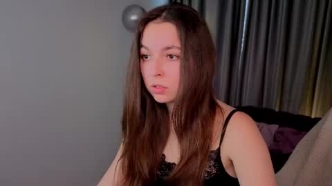 Bella online show from 07-17-26, 05:25