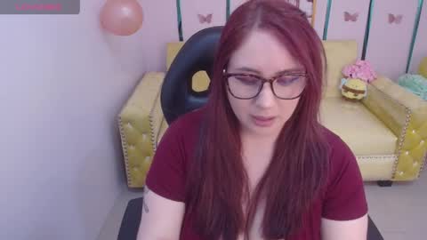 Bella online show from 04-21-26, 07:06