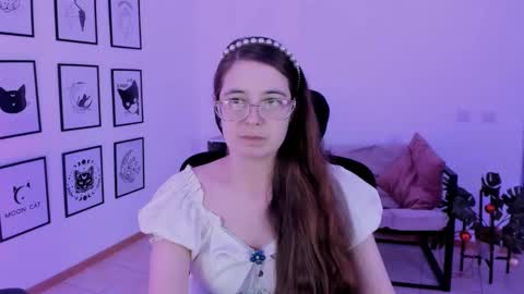 Snapshot of bellatrixllestrange chatting on 12-26-24, 08:00 Bella. Ntmu online show from 12-26-24, 08:00