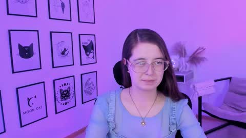 Snapshot of bellatrixllestrange chatting on 01-20-25, 04:55 Bella. Ntmu online show from 01-20-25, 04:55