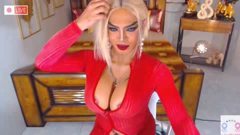 Snapshot of bellatrixxhuckerts chatting on 01-20-25, 02:01 B E L L A T R I X online show from 01-20-25, 02:01
