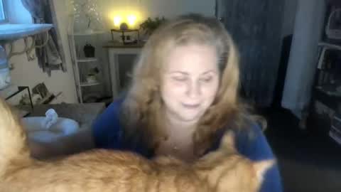 Bellavoca online show from 11-27-25, 11:45