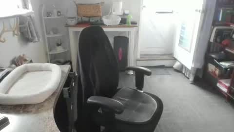 Snapshot of bellavoca chatting on 04-28-26, 08:47 Bellavoca online show from 04-28-26, 08:47