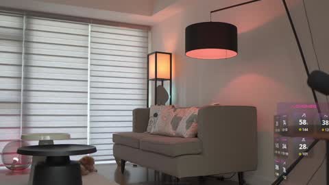 Snapshot of belle_adrienne chatting on 09-12-25, 12:33 Belle Adrienne  IG  online show from 09-12-25, 12:33