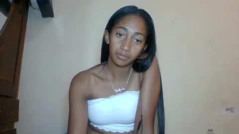 belle_annah online show from 04-30-26, 06:53