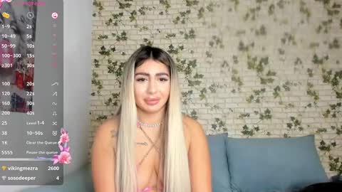 Snapshot of belle_hallle chatting on 12-06-24, 09:02 LucyJelly online show from 12-06-24, 09:02